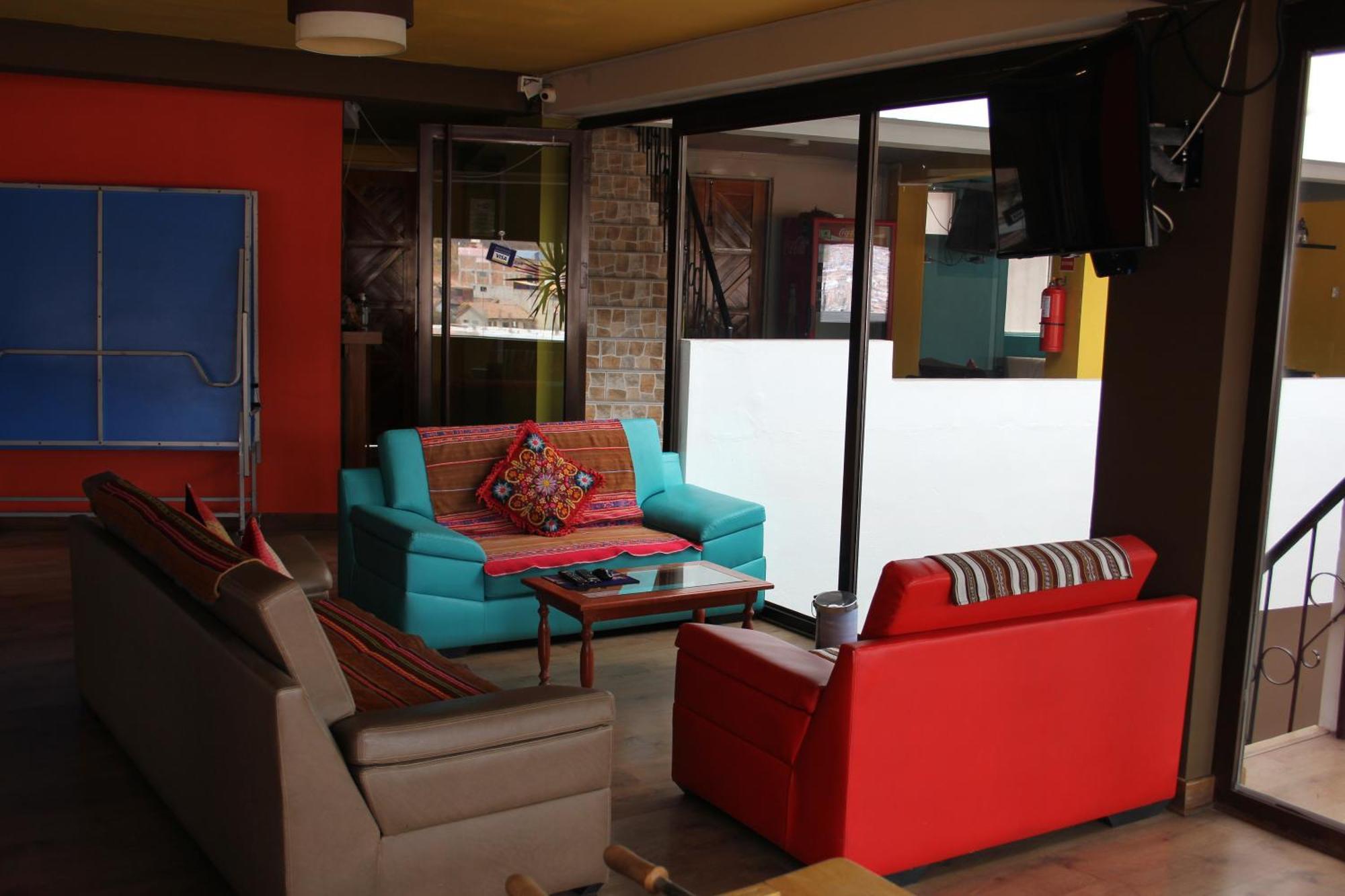 Cuscopackers Hostels Exterior photo